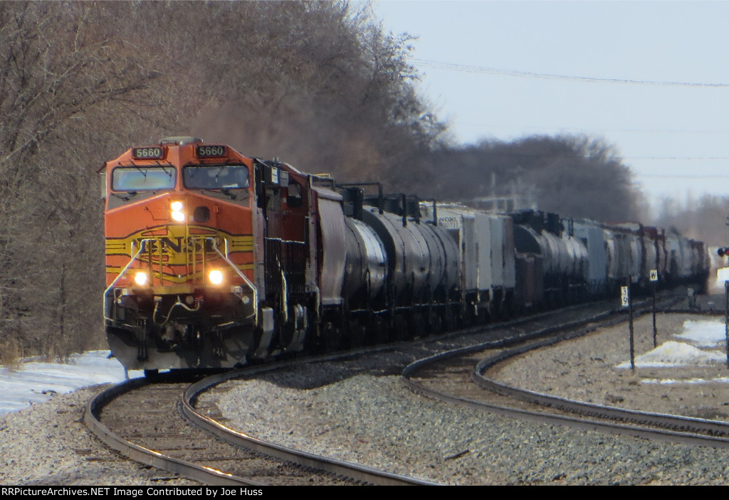 BNSF 5660 East